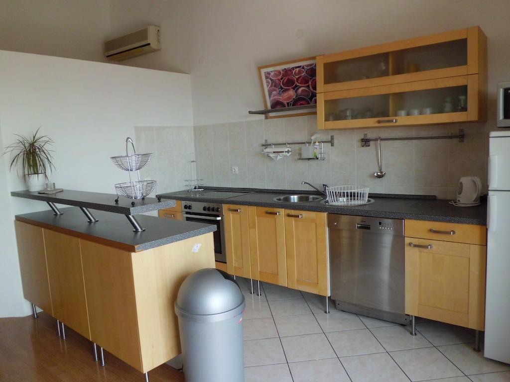 Apartments Viskovic Μακάρσκα Δωμάτιο φωτογραφία